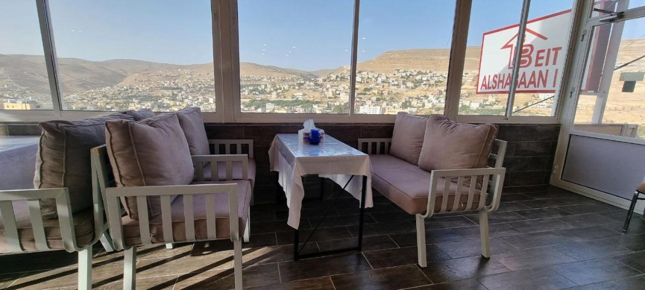 Beit Alshabaan Inn Vádi Músza Kültér fotó