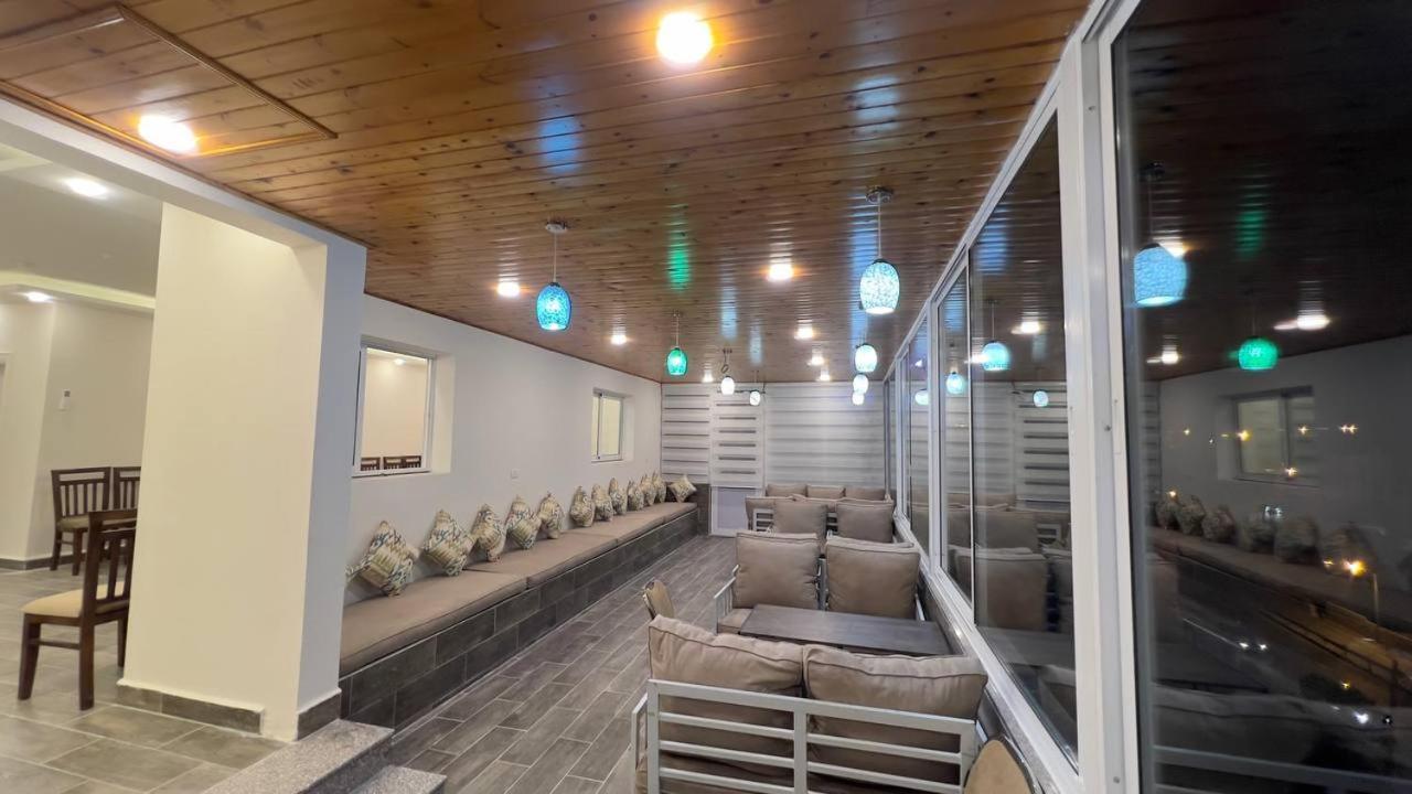 Beit Alshabaan Inn Vádi Músza Kültér fotó
